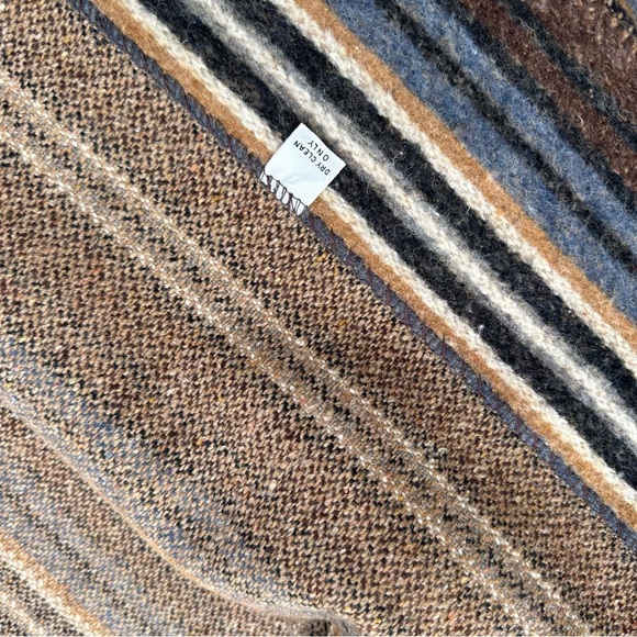 Boho Style Oversized One Size Fits All Brown Striped Heavy Batwing Poncho Coat - Picture 7 of 7